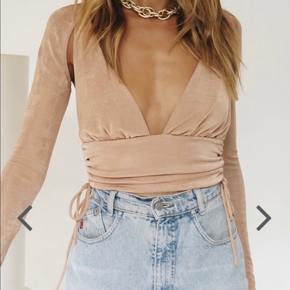 Verge Girl Find Your Way Top - Taupe NWT